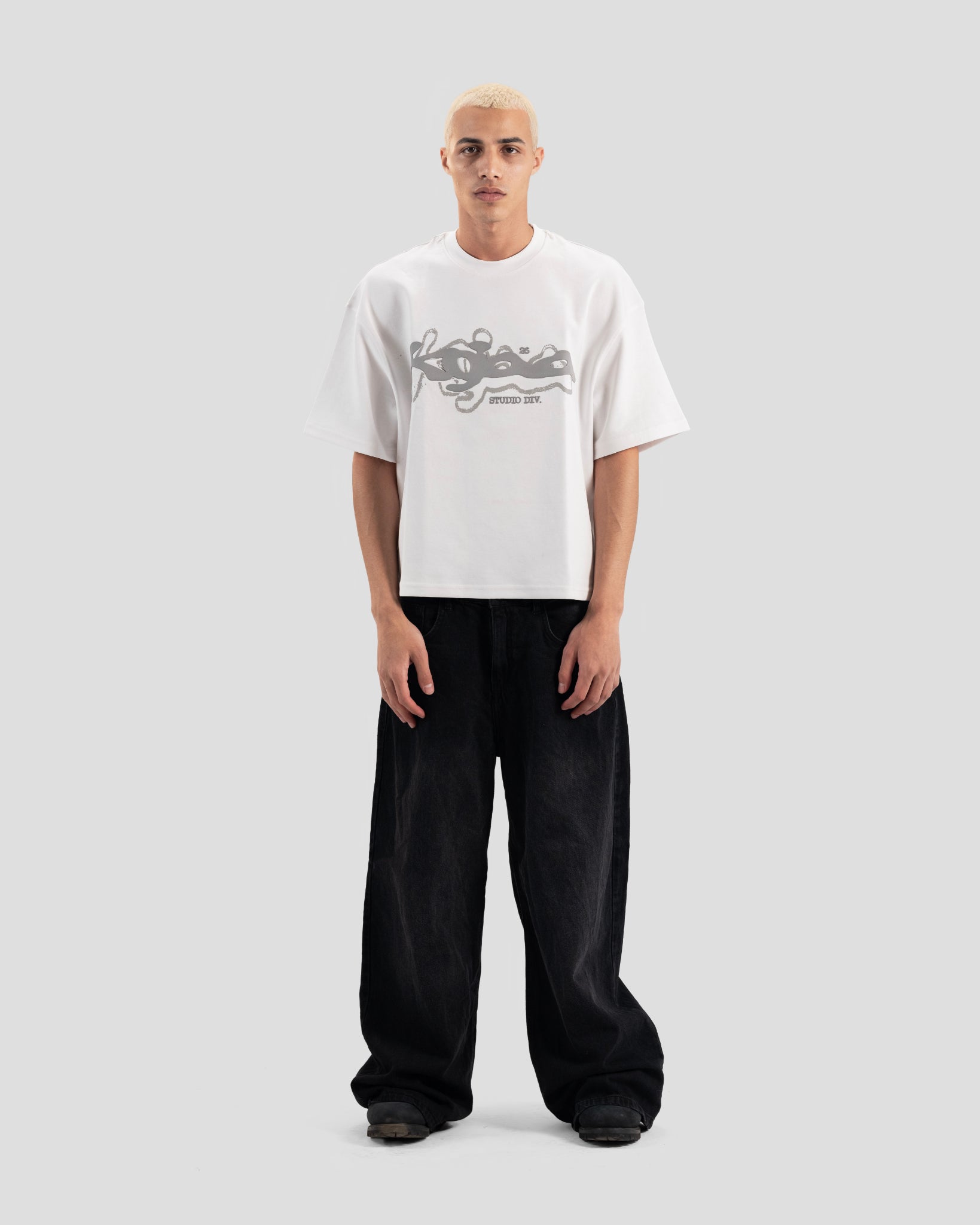 KOJAA TEE DIV WHITE